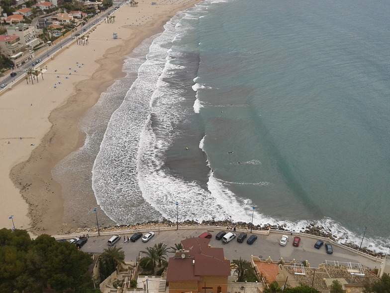 La Cala de Benidorm, Derecha de la Cala