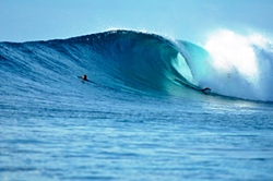 Dolphin open boat surf trip 2013, Jailbreaks photo