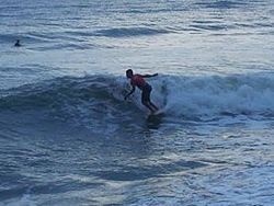 surf local, Playa Teta photo