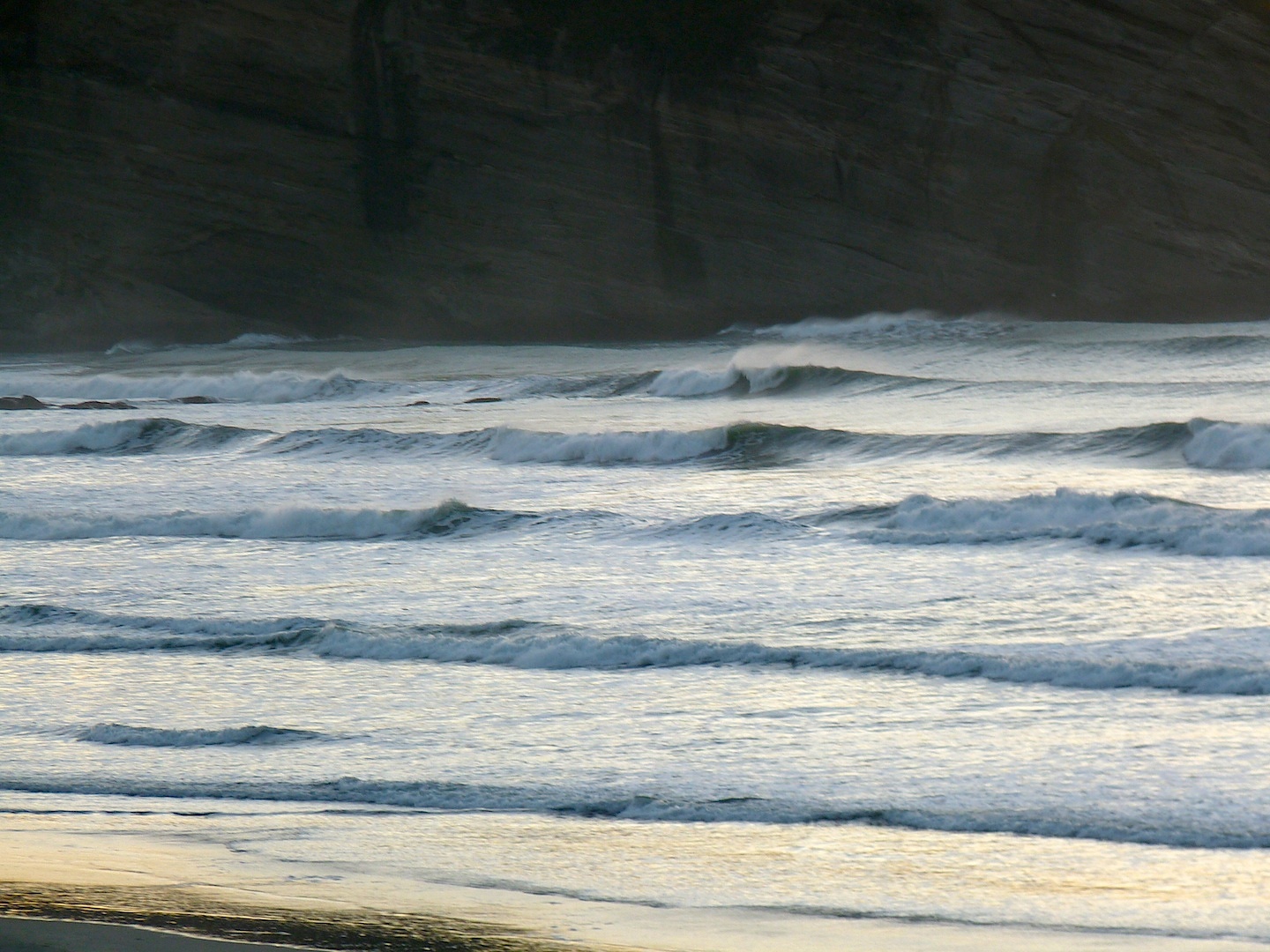 Left Reef, Wharariki Beach
