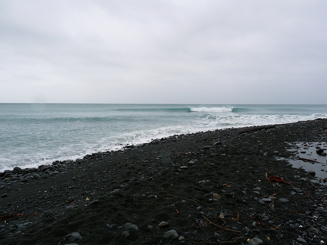 Shoulder to head high, Mangamaunu