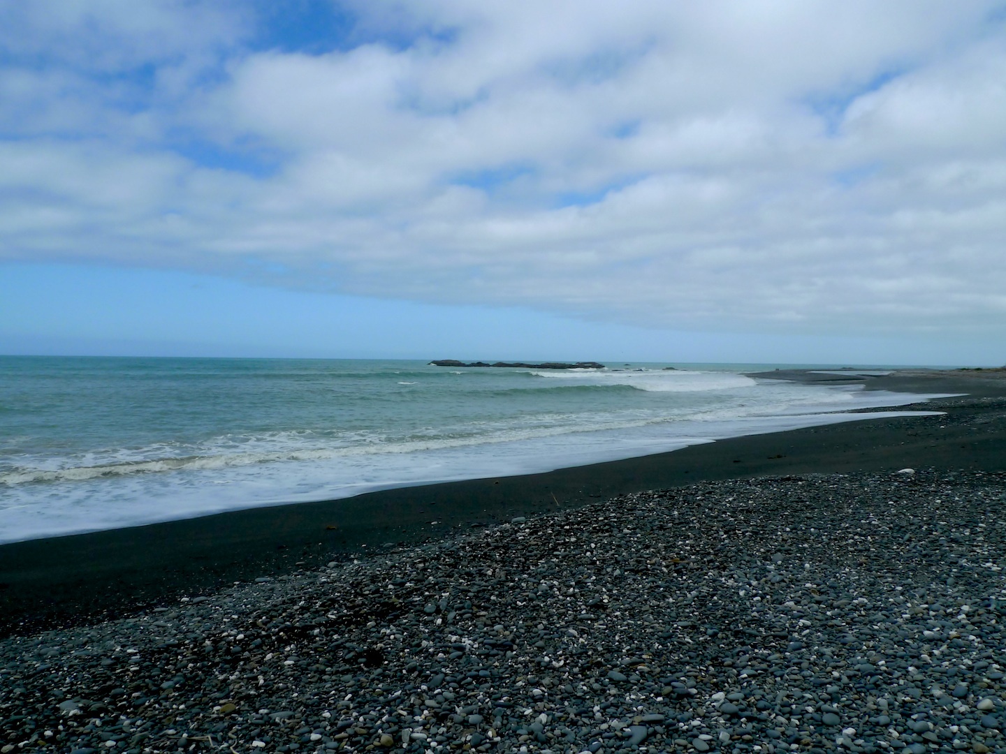 Kekerengu small swell