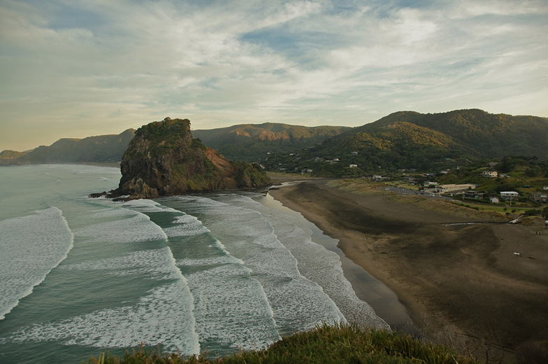 Ready for a new day, Piha-The Bar