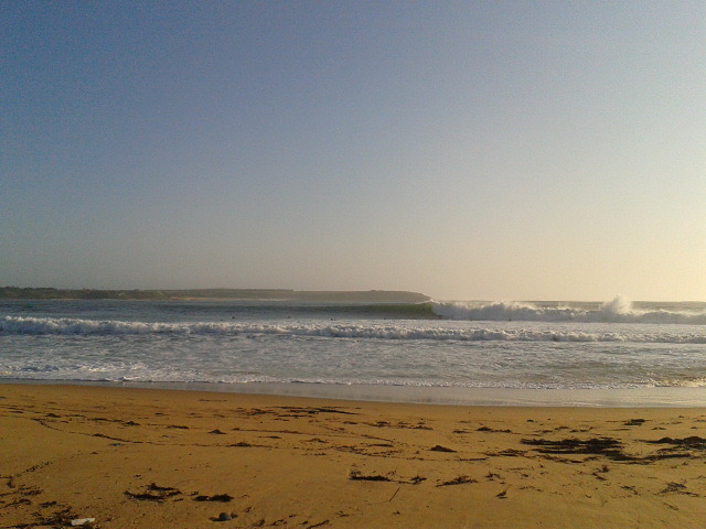 Flynns Reef surf break