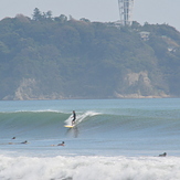 Typhoon Swell, Tsujido Beach