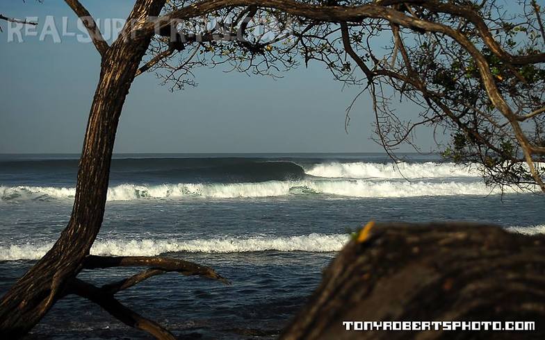 Surfing Costa Rica