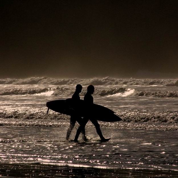 Rhossili surf break