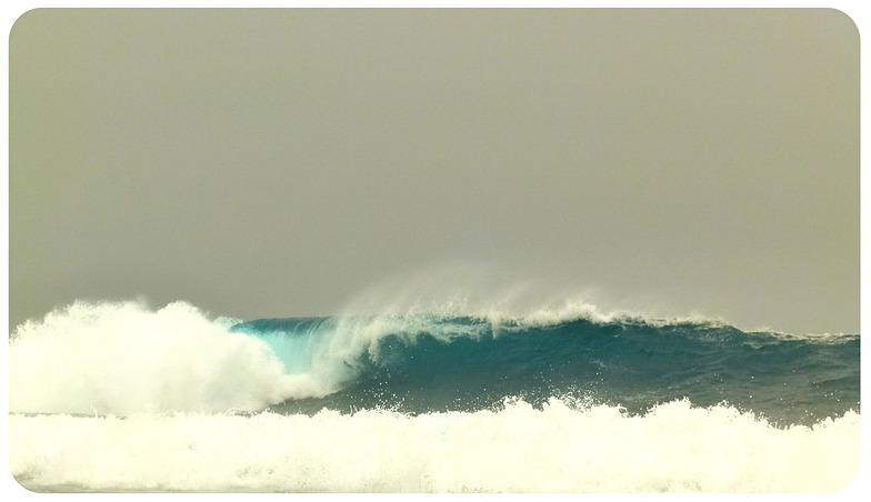 Tongo Reef surf break