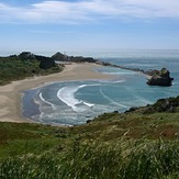 Small waves at The Gap, Castlepoint - The Gap