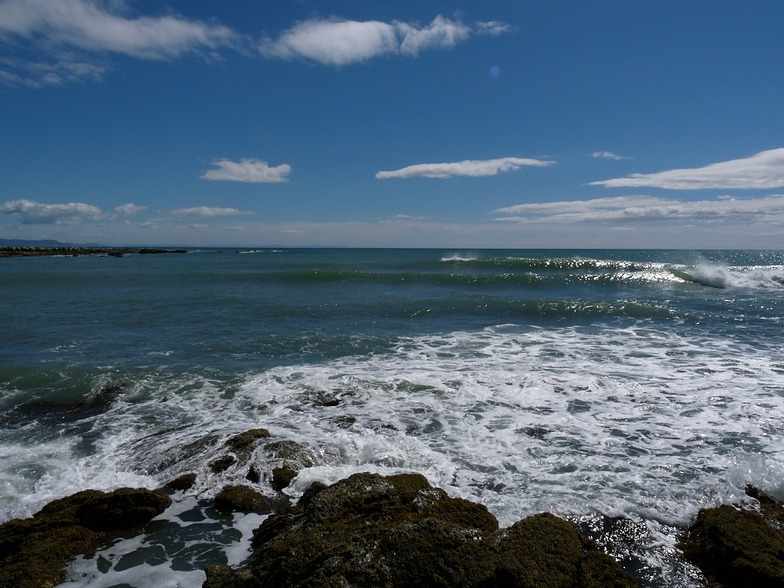 Table Cape Reefs surf break