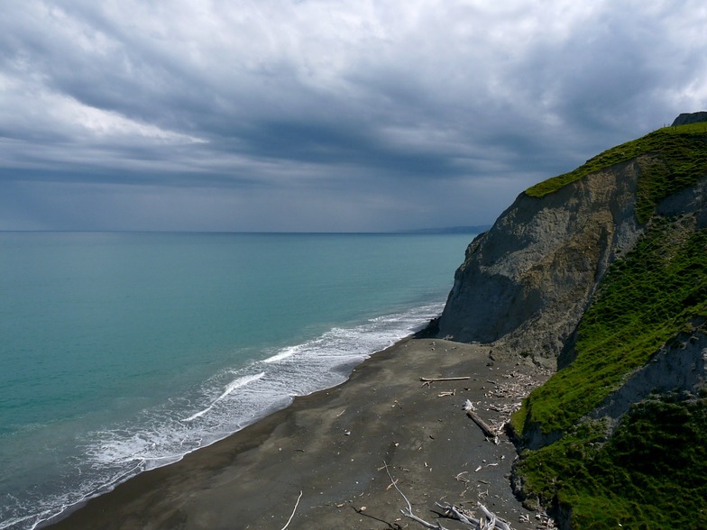 West of Wairoa, Waihua