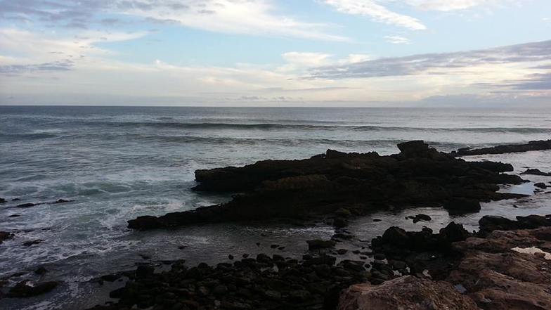 Nice shot from one of the best point-breaks in the area of Taghazout, Dracula