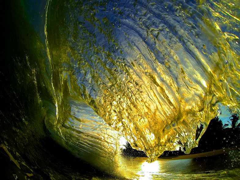 Paia Bay surf break