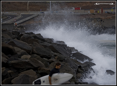 El Lloret surf break