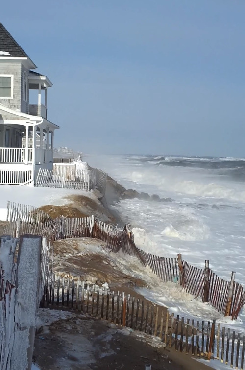 Annapolis Way, Plum Island