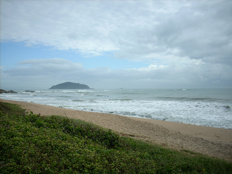 Praia do Quilombo surf break
