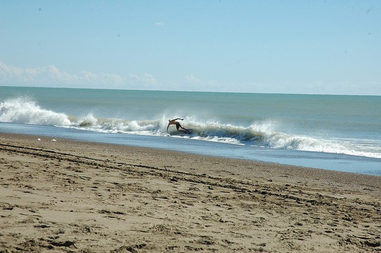 Antalya (Lara Beach) surf break