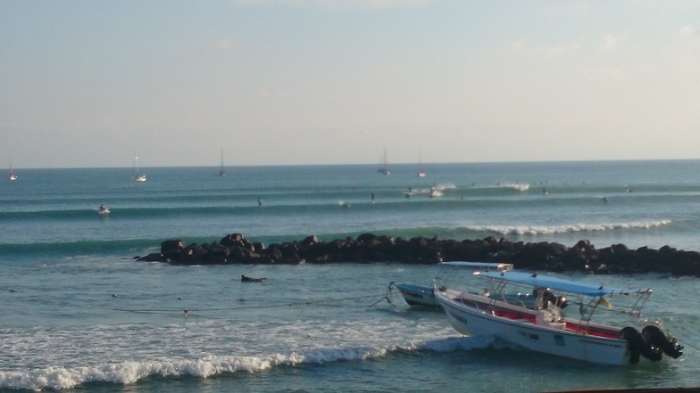 El Anclote surf break