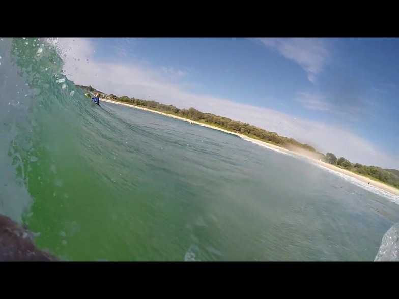 Fingal Bay surf break