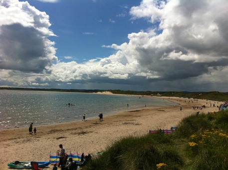 Beadnell Bay Webcam and Surf Cam